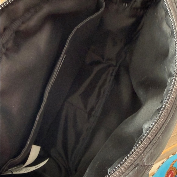 Lululemon Bag - Embrace Quilted Crossbody Bag black - Picture 6 of 6